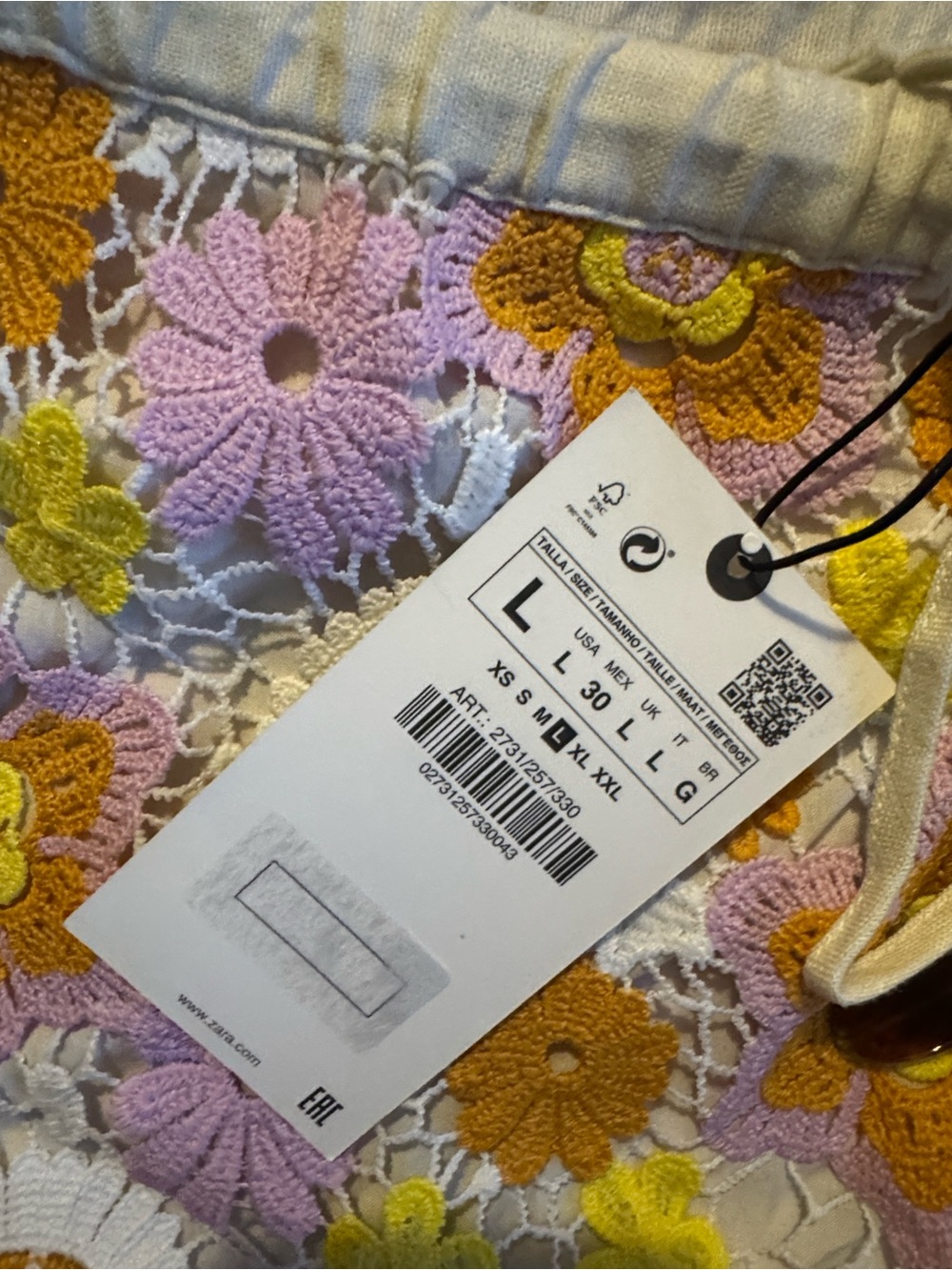 Zara Floral Crochet Drawstring Mini Skirt — Yellow, Lavender & White - Picture 2 of 2